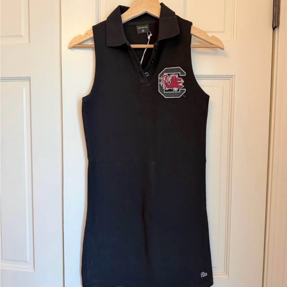 Women's Black Sleeveless Polo Style Dress